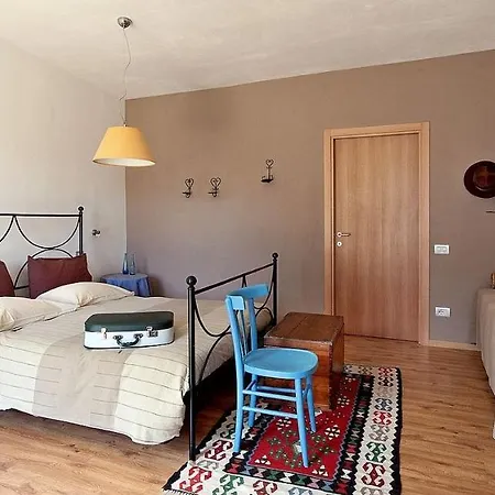 Fabro Scalo Sleeps 18 Pool Wifi Villa *
