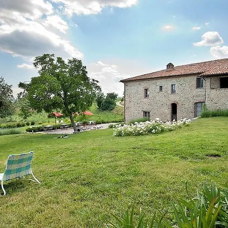 Villa Fabro Scalo Sleeps 18 Pool Wifi Faiolo