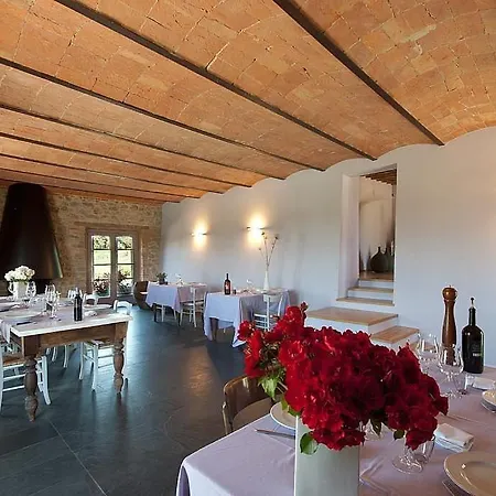 Villa Fabro Scalo Sleeps 18 Pool Wifi *