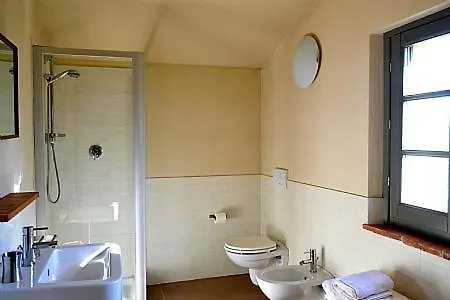 Fabro Scalo Sleeps 18 Pool Wifi Faiolo